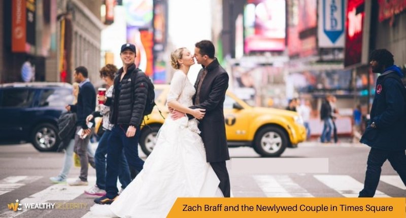 Zach Braff and the Newlywed Couple in Times Square